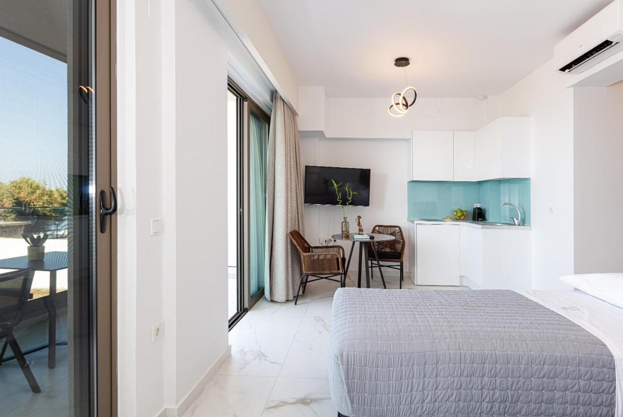 Deux Paradis, A Beachfront Retreat, By Thinkvilla Rethymno Exteriör bild
